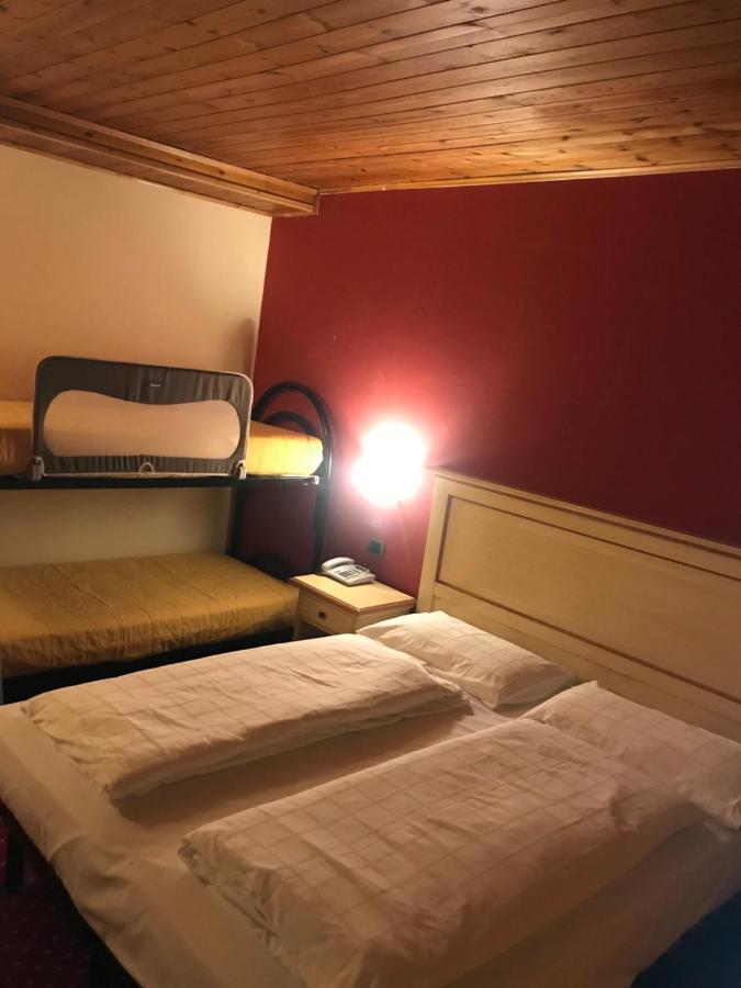 Hotel Bellavista Понте ди Леньо Екстериор снимка