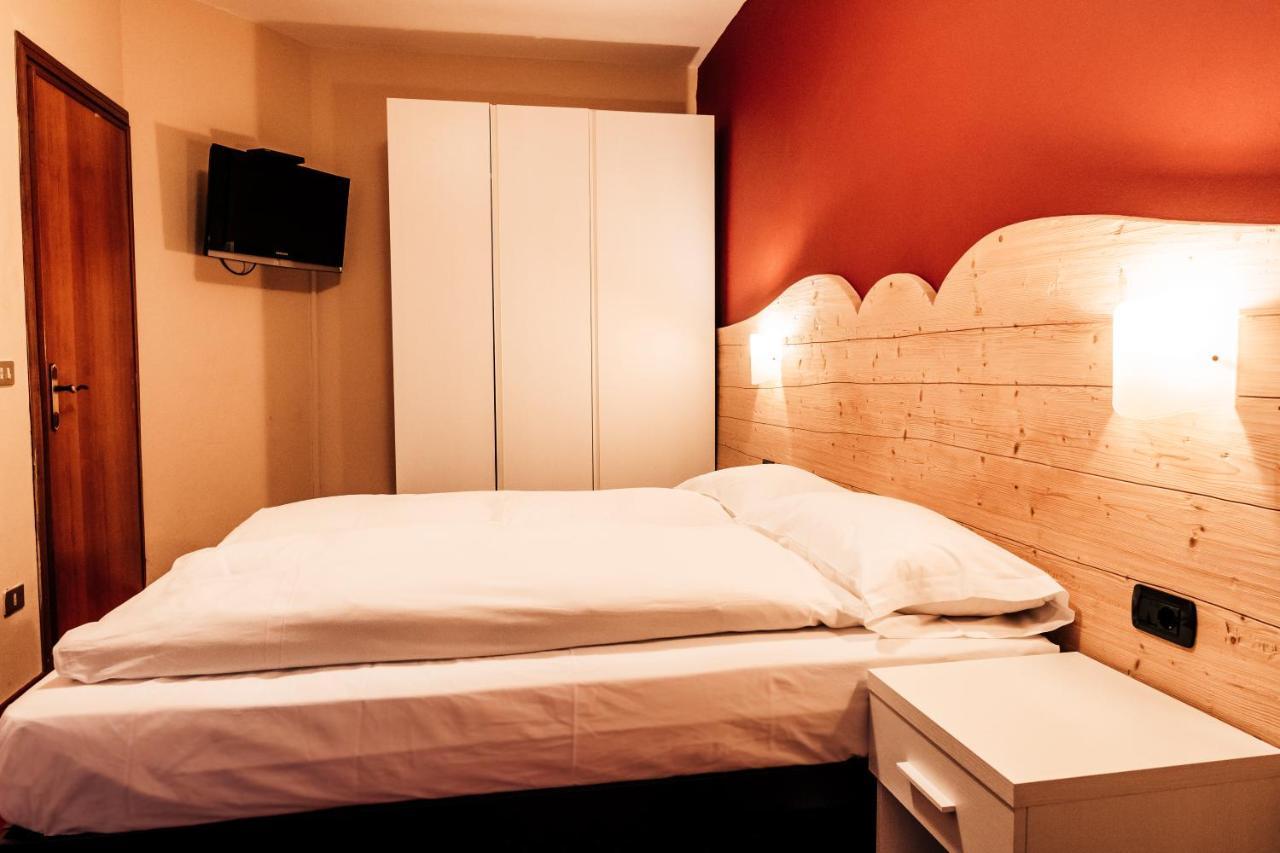 Hotel Bellavista Понте ди Леньо Екстериор снимка
