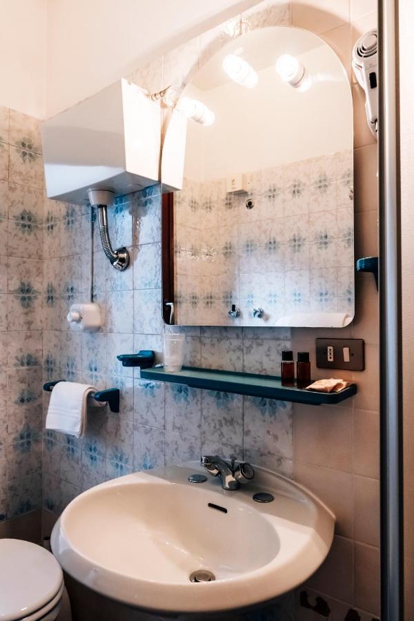 Hotel Bellavista Понте ди Леньо Екстериор снимка