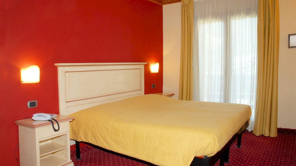 Hotel Bellavista Понте ди Леньо Екстериор снимка