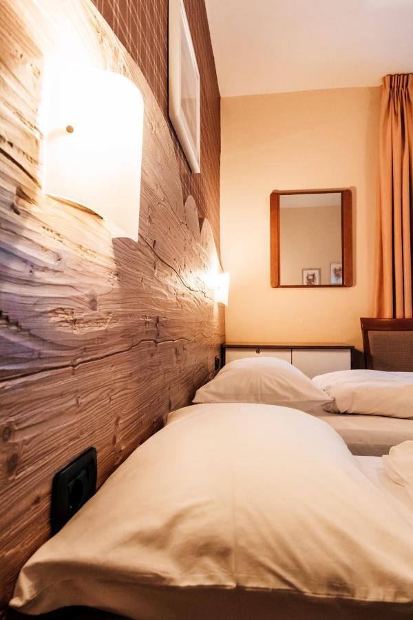 Hotel Bellavista Понте ди Леньо Екстериор снимка