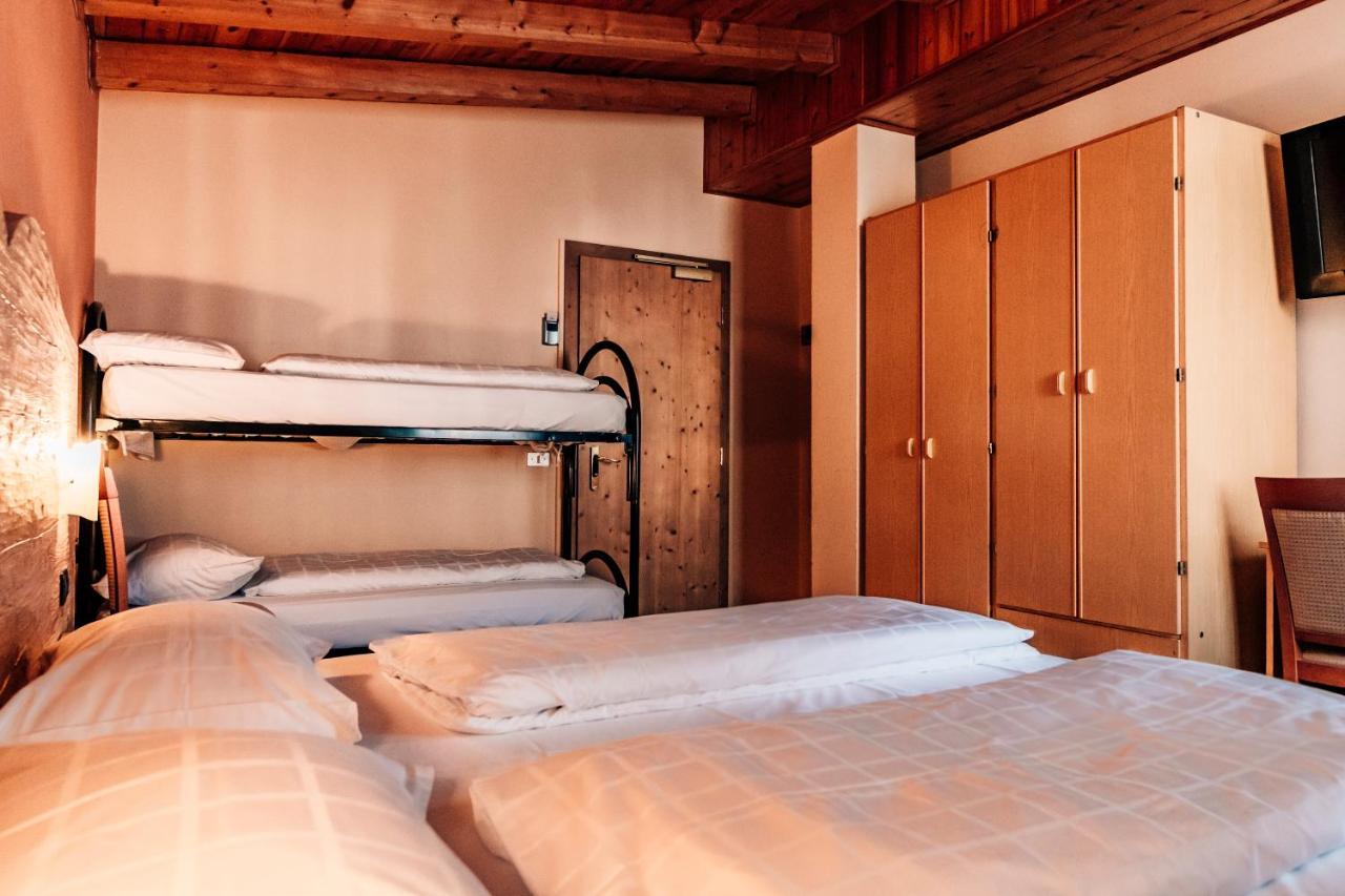 Hotel Bellavista Понте ди Леньо Екстериор снимка